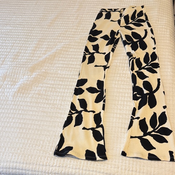 Zara Denim - Zara Black Floral Women's Flare Jeans